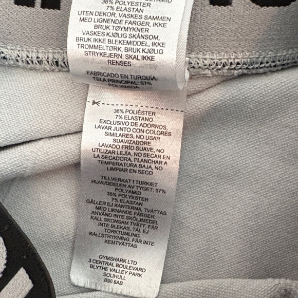 Gymshark Women’s Gray Leggings - Picture 6 of 9